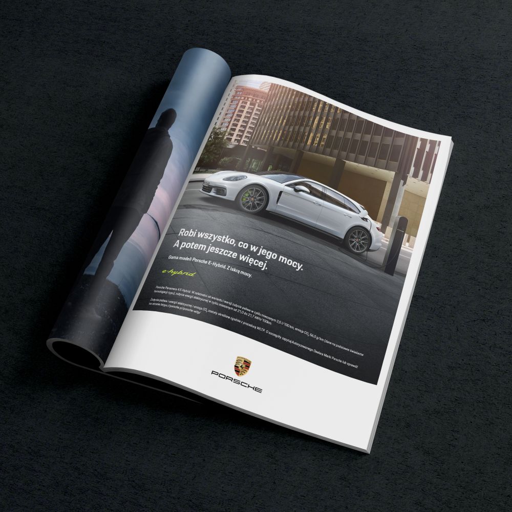 Porsche e hybrid reklama prasowa