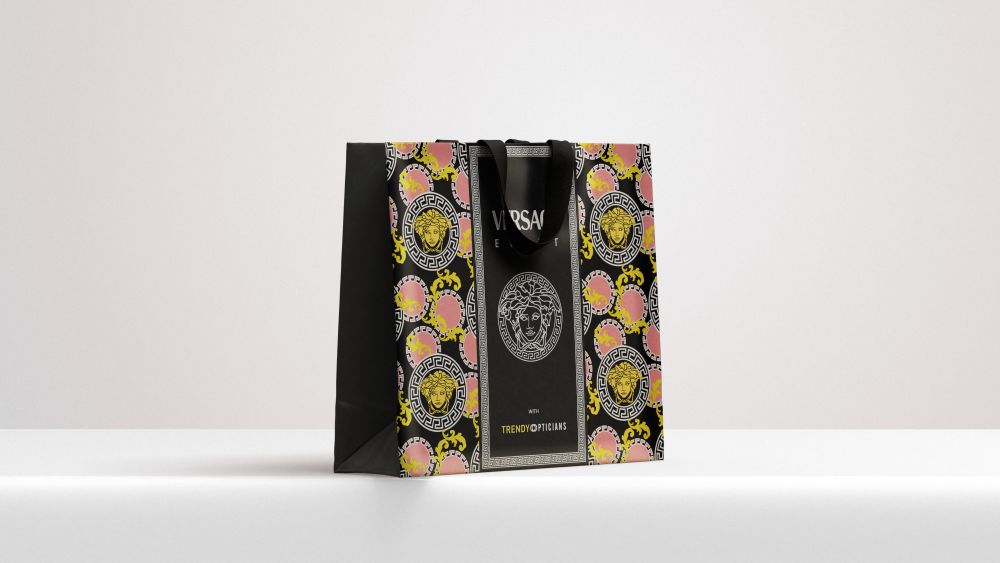 Versace Trendy Opticians torba prezentowa scena