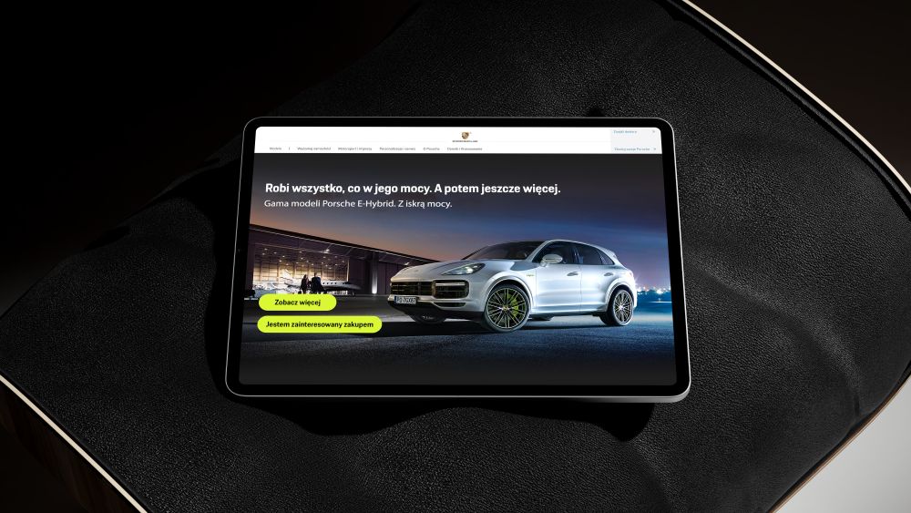 Porsche e hybrid kampania landing page tablet widok